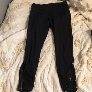 Lulu lemon yoga pants